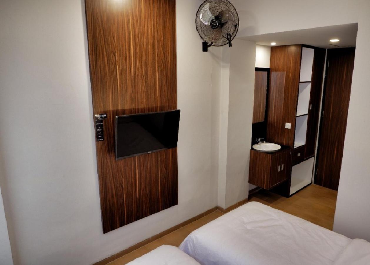 Guest House 555 Nki South Tangerang Εξωτερικό φωτογραφία