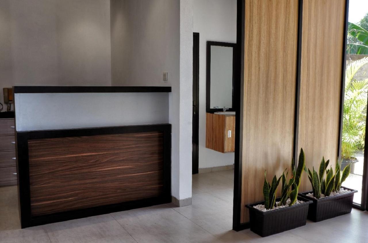 Guest House 555 Nki South Tangerang Εξωτερικό φωτογραφία