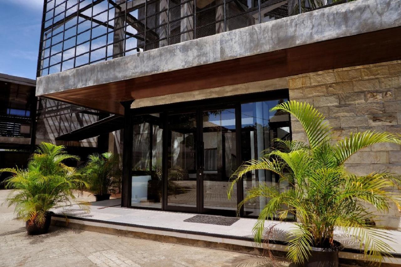 Guest House 555 Nki South Tangerang Εξωτερικό φωτογραφία